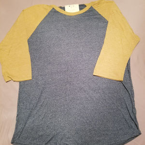 Lularoe Randy Baseball Tee - Size 3XL